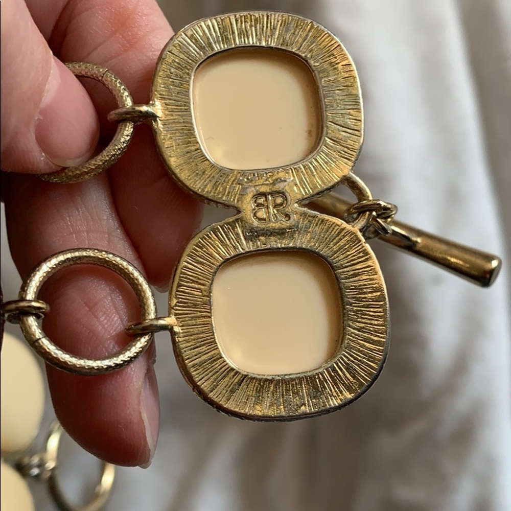 Banana Republic Metal and Cream Bracelet - Picture 4 of 4
